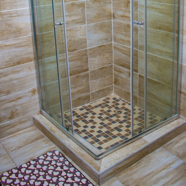 Shower Cubicle